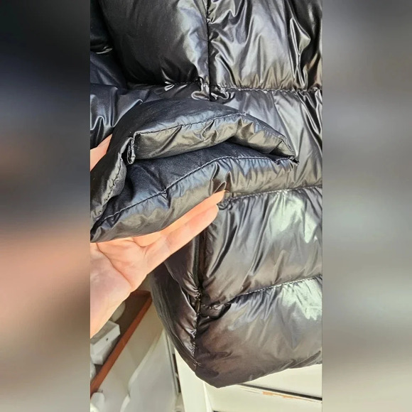 BCBG Ultra Light Down Filled Jacket Warm Winter Gloss  Black Packable size XL - Picture 5 of 10